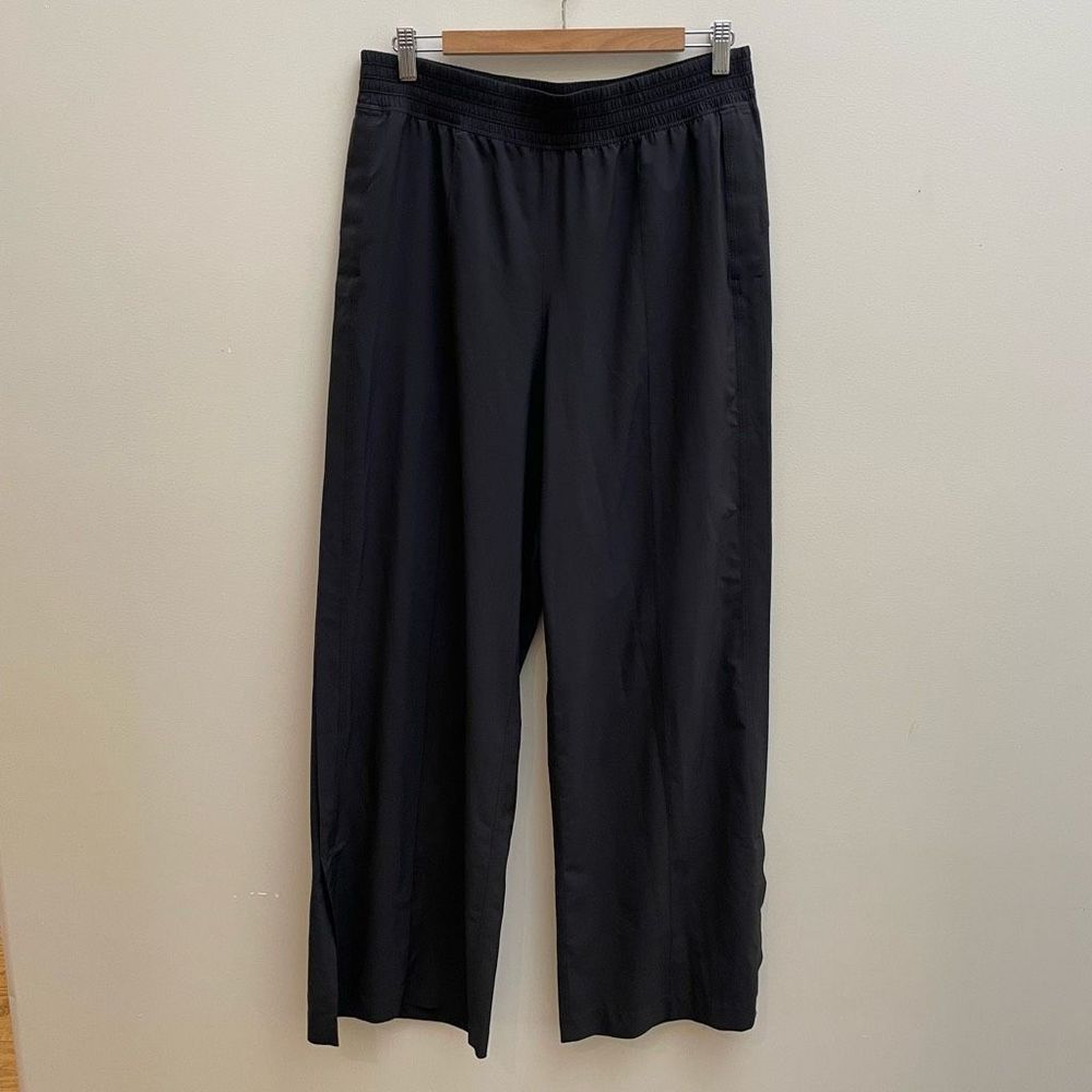 Lululemon Wanderer Wide Leg Pants Womens 10 Black Lightweight Altered